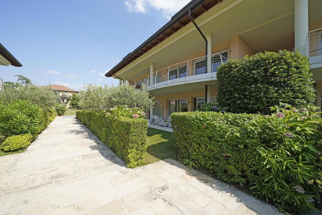 Giulia Luxury Apartment Sirmione Exteriér fotografie